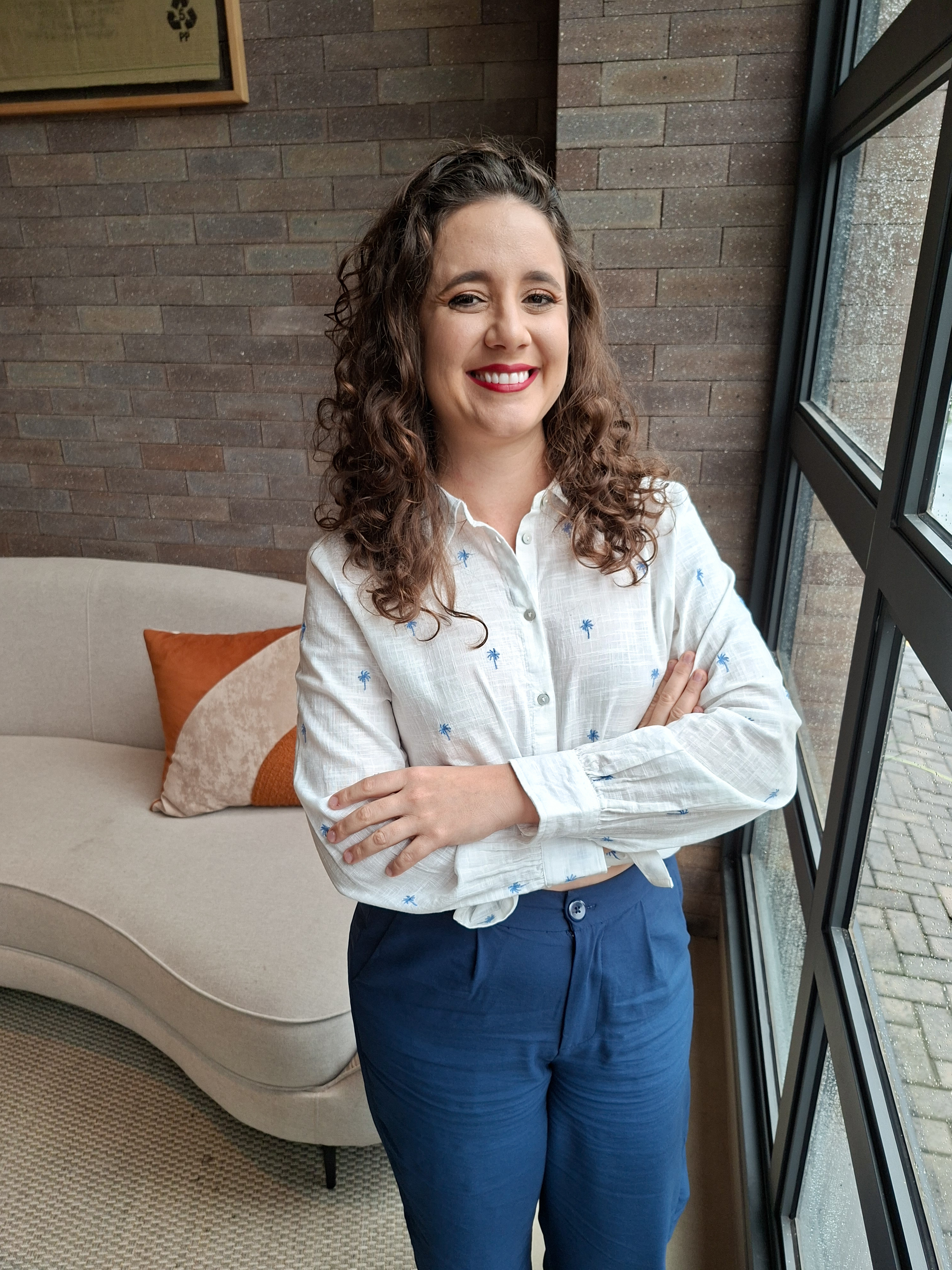 Dra. Aline Fernanda Baradel